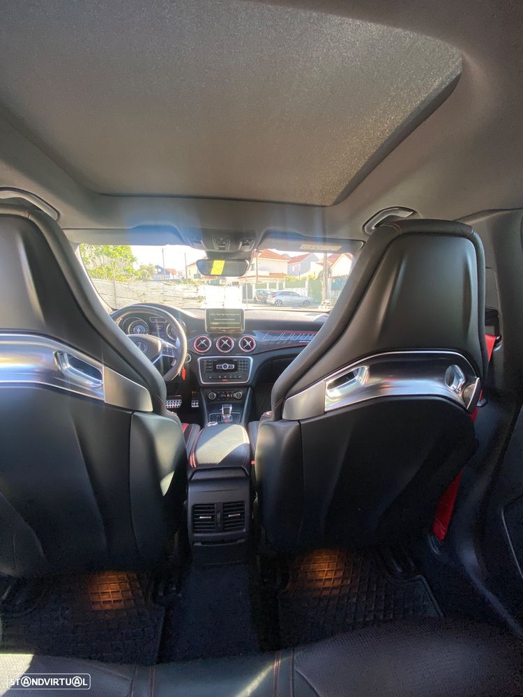 Mercedes-Benz GLA 45 AMG 4Matic 7G-DCT Edition 1 - 31