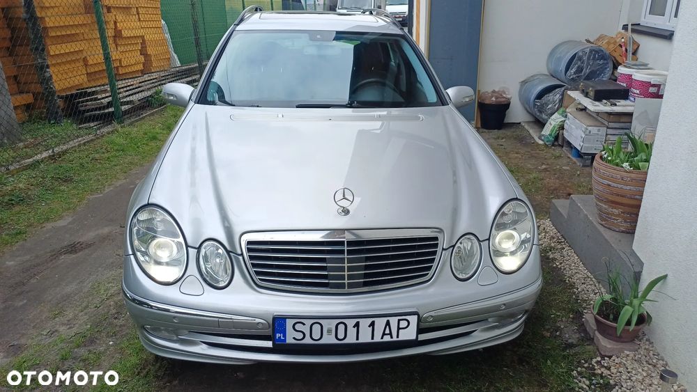 Mercedes-Benz Klasa E 500 Avantgarde Sport Edition - 1