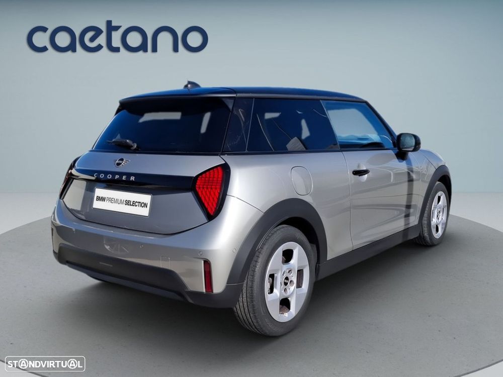 MINI 3 Portas Cooper C Classic M - 8