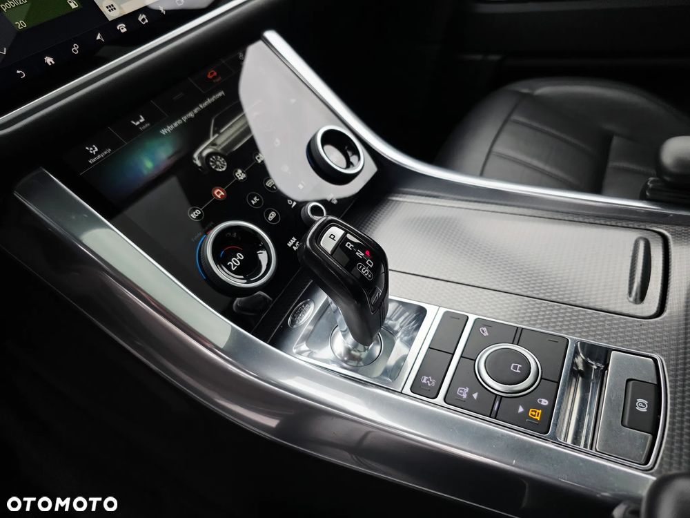 Land Rover Range Rover Sport D300 (SDV6) HSE - 32
