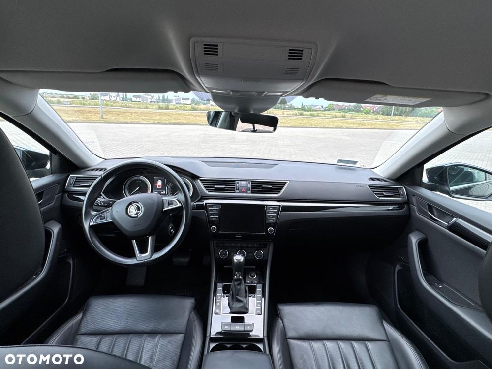 Skoda Superb 2.0 TDI L&K DSG - 6