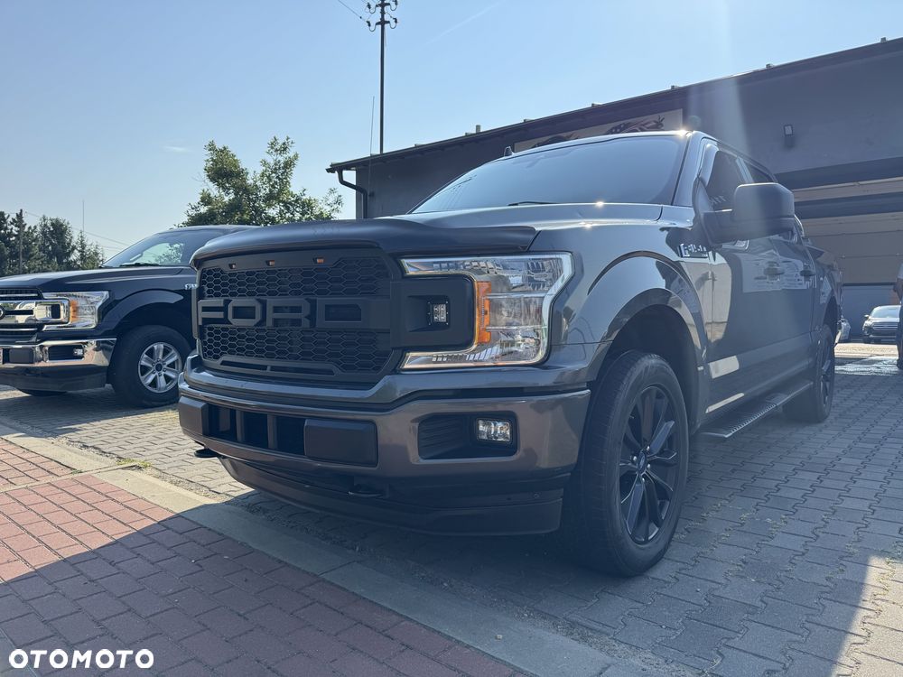 Ford F150 - 1