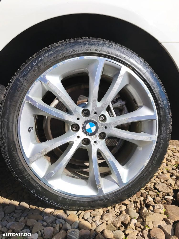 BMW Seria 5 525d xDrive Touring Sport-Aut. Luxury Line - 39