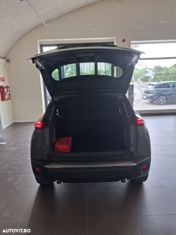 Peugeot 2008 1.2L e-DCS6 MHEV Allure - 5
