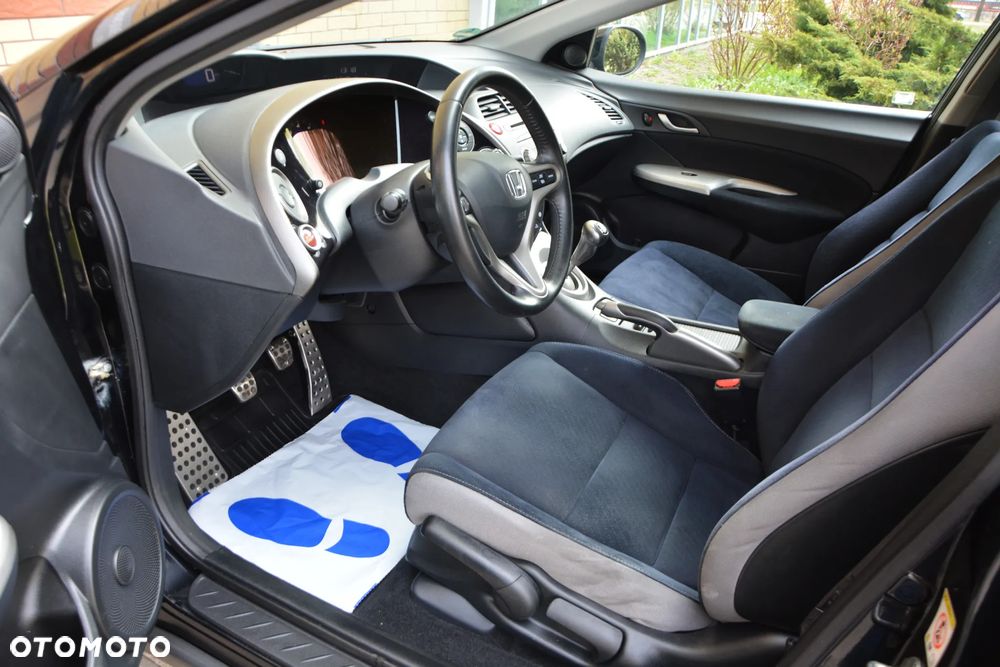 Honda Civic - 30