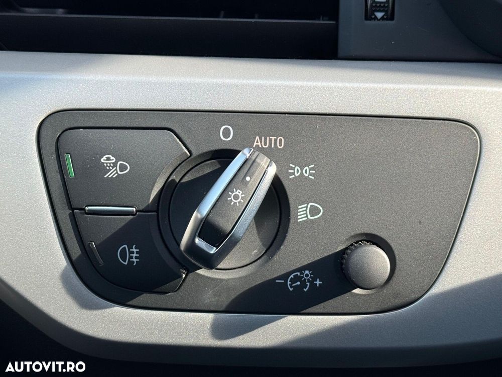 Audi A4 2.0 35 TFSI S tronic MHEV Advanced - 18