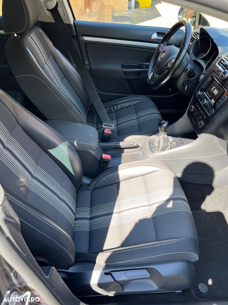 Volkswagen Golf 1.6 TDI DPF BlueMotion Technology MATCH - 12