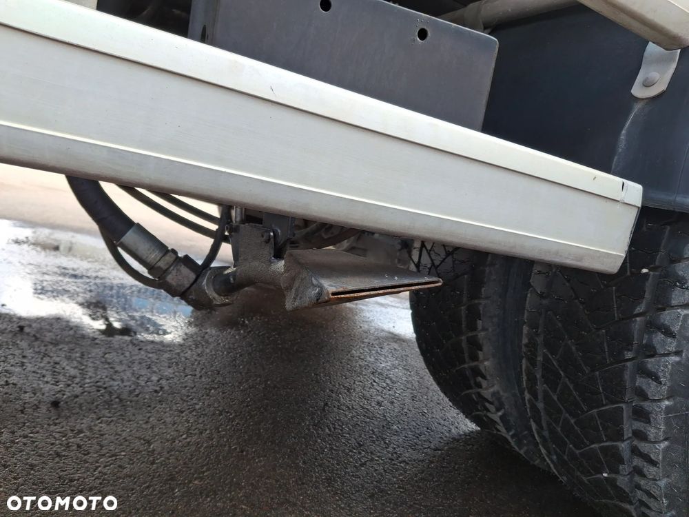 Renault Midlum 220 Polewaczka Myjka Karcher Mycie Ulic Myjka Drogowa Podlewanie Mycie Ciśnieniowe Cysterna 2011r Zarejestrowana - 10