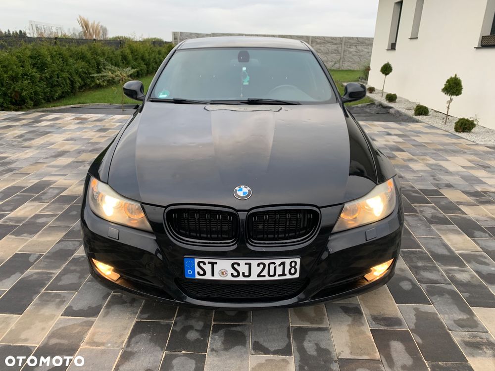 BMW Seria 3 320d xDrive - 3
