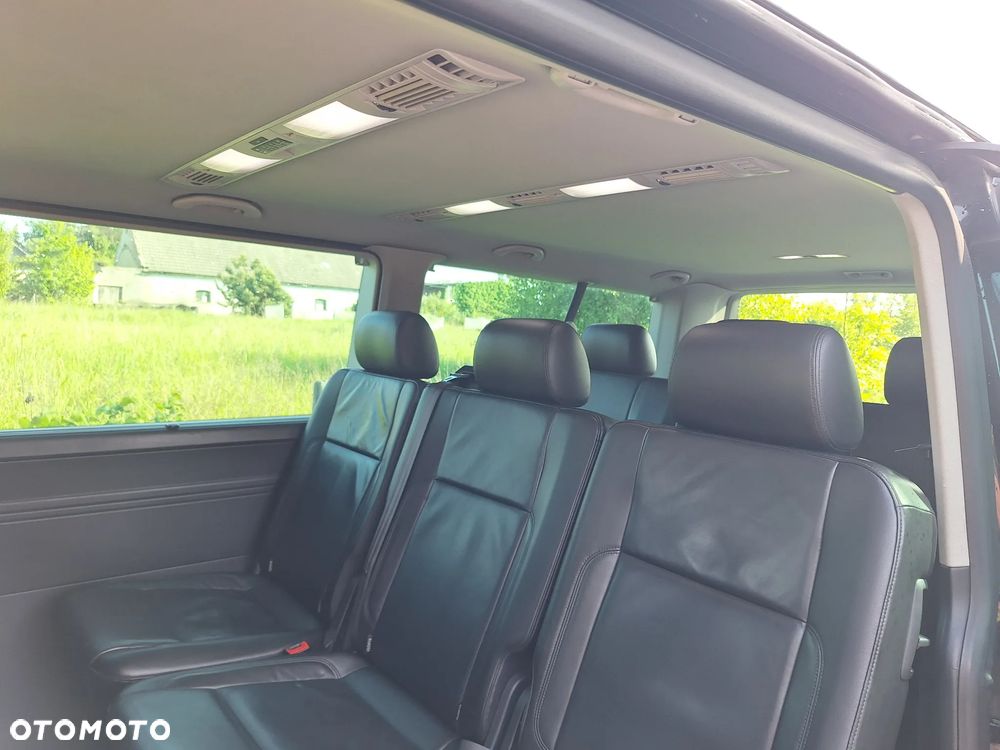 Volkswagen Caravelle 2.0 TDI L2 Highline DSG - 12