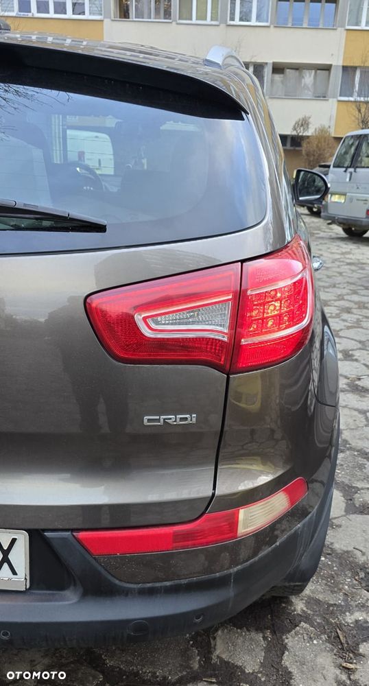 Kia Sportage 2.0 CRDI XL - 3