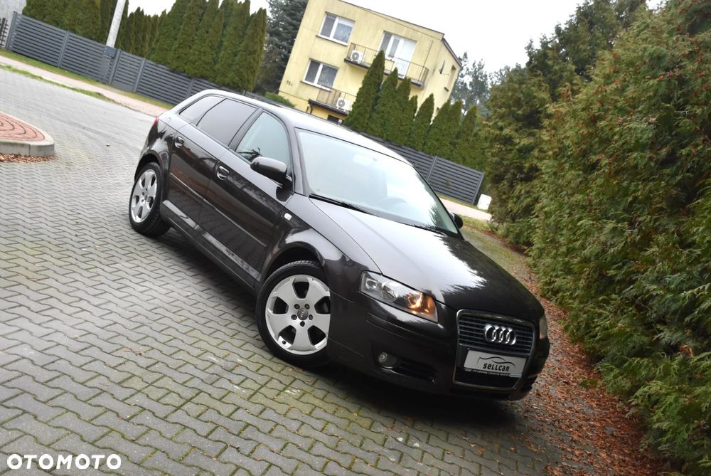 Audi A3 Sportback 1.9 TDI Ambiente - 2