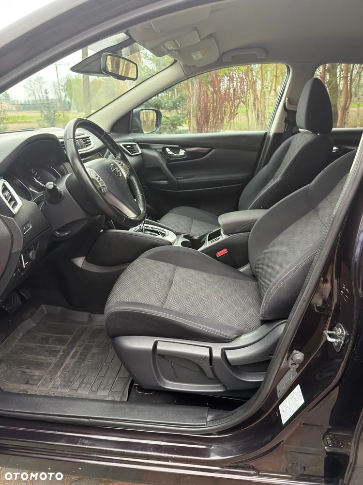 Nissan Qashqai 1.6 DCi N-Connecta Xtronic EU6 - 9