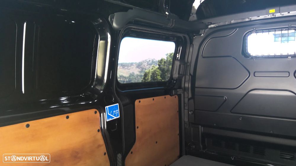 Ford Transit Custom 2.0 TDCi 130cv Automática - Excelente estado - 29