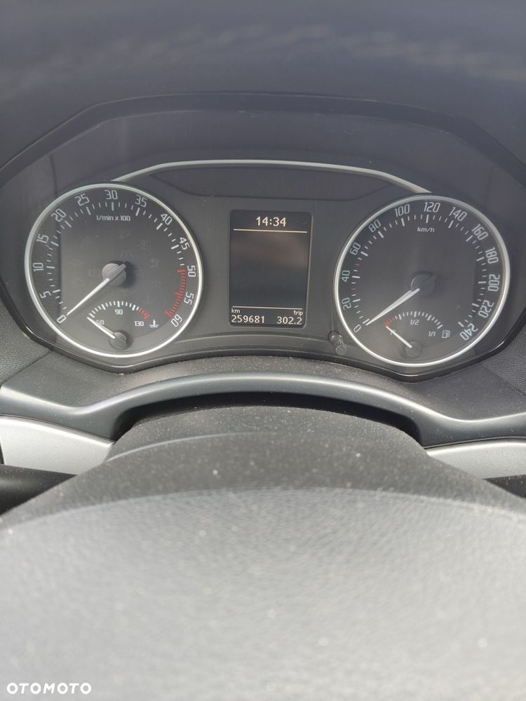 Skoda Octavia - 7