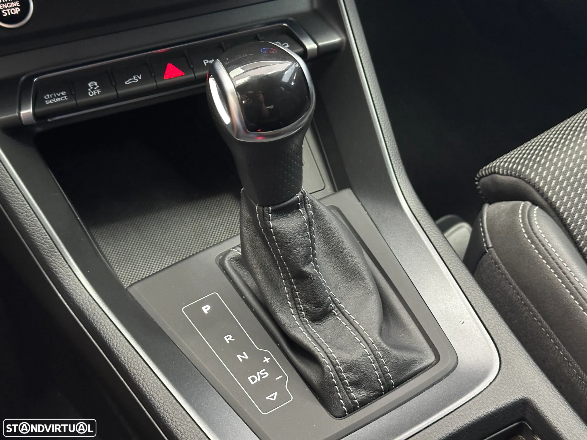 Audi Q3 45 TFSIe S line S tronic - 20