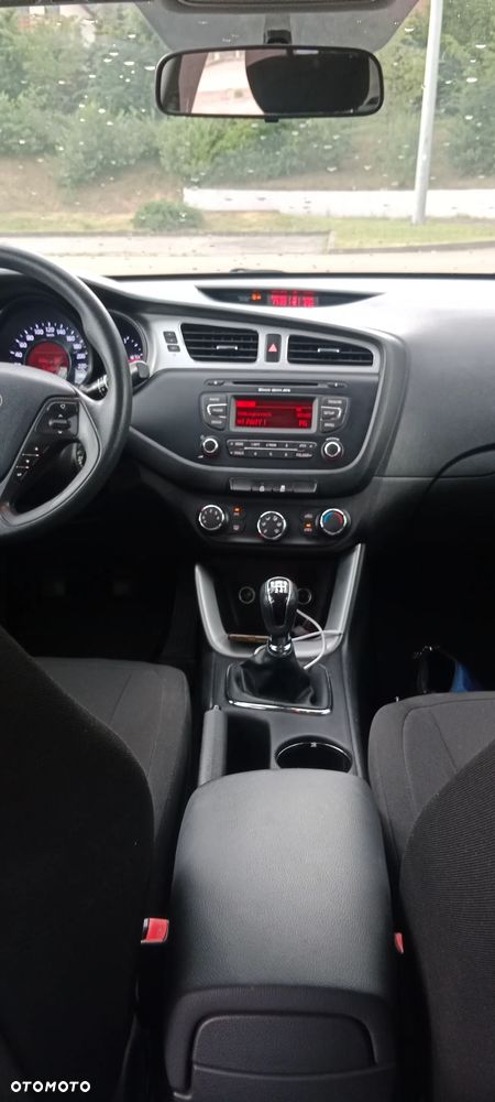 Kia Ceed 1.4 CRDi M - 11