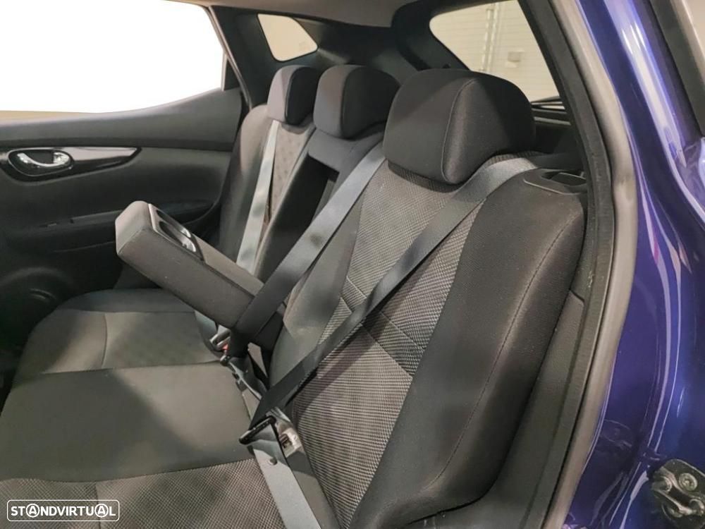 Nissan Qashqai 1.5 dCi N-Connecta 18 RS+PS - 7
