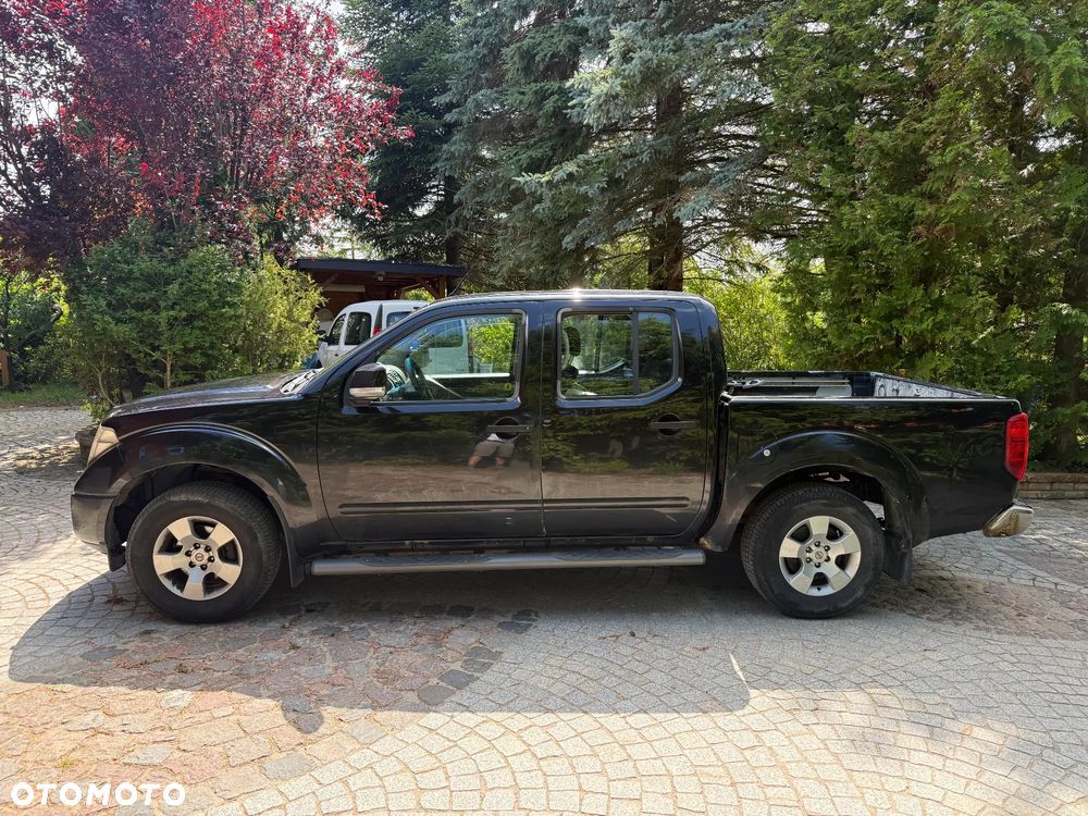 Nissan Navara 2.5 D LE - 8
