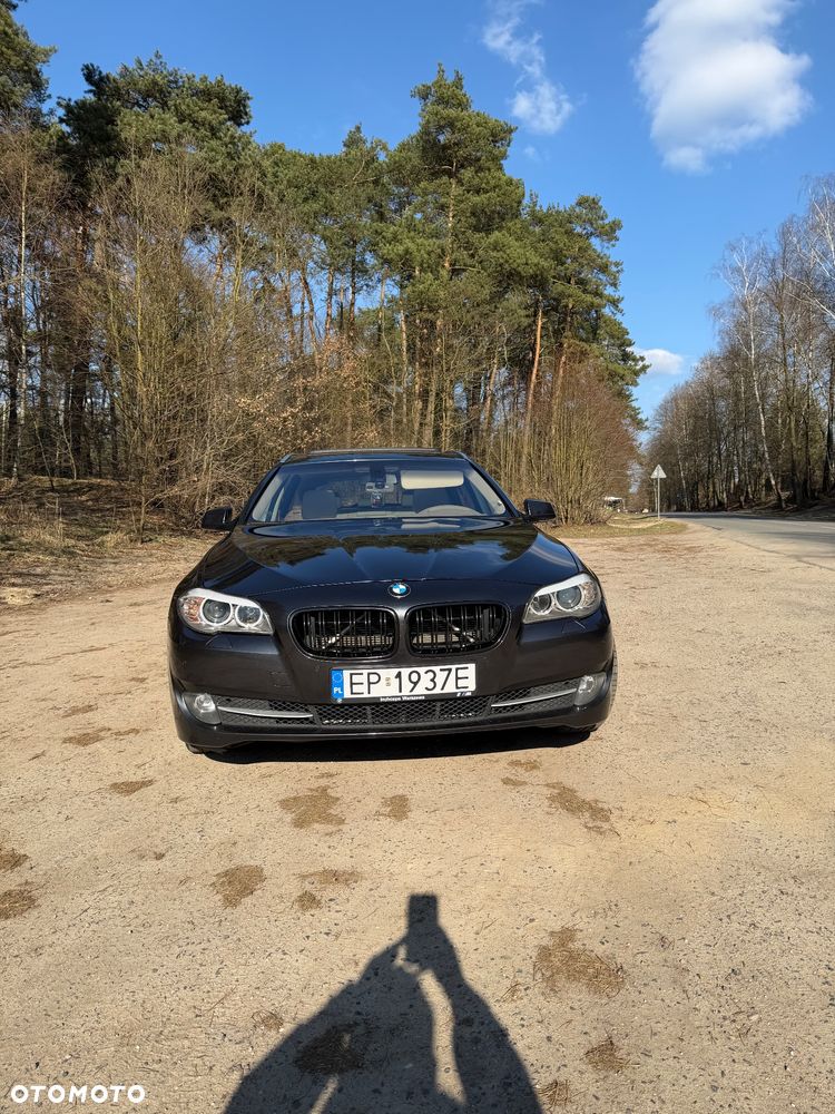 BMW Seria 5 520d - 2