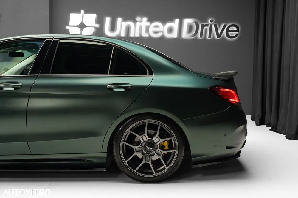 Mercedes-Benz C 200 9G-TRONIC - 21
