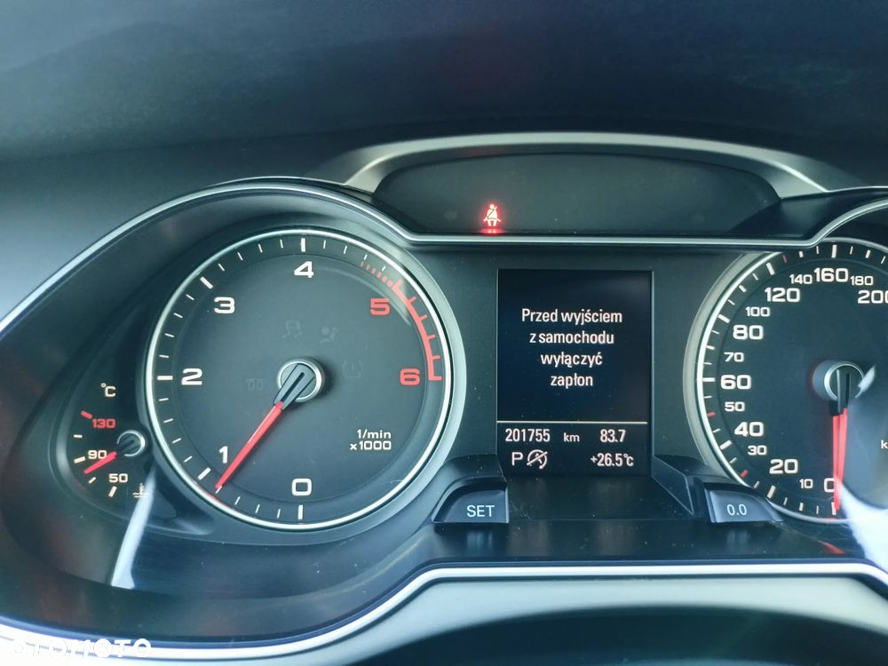Audi A4 Avant - 16