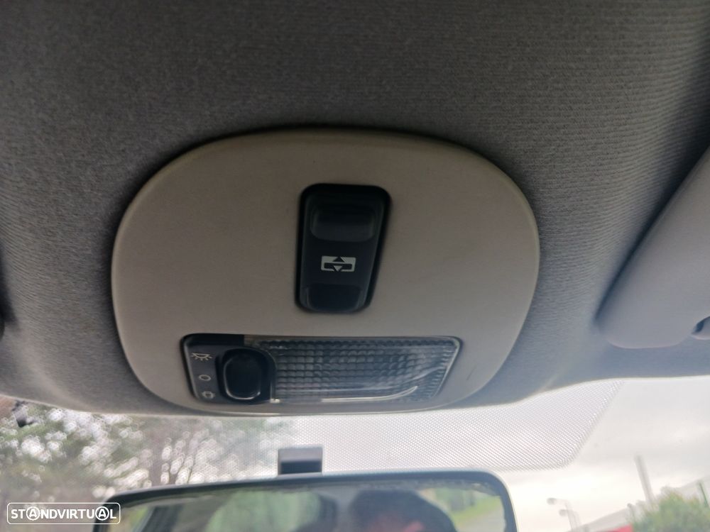 Peugeot 206 1.1 Black & Silver - 24