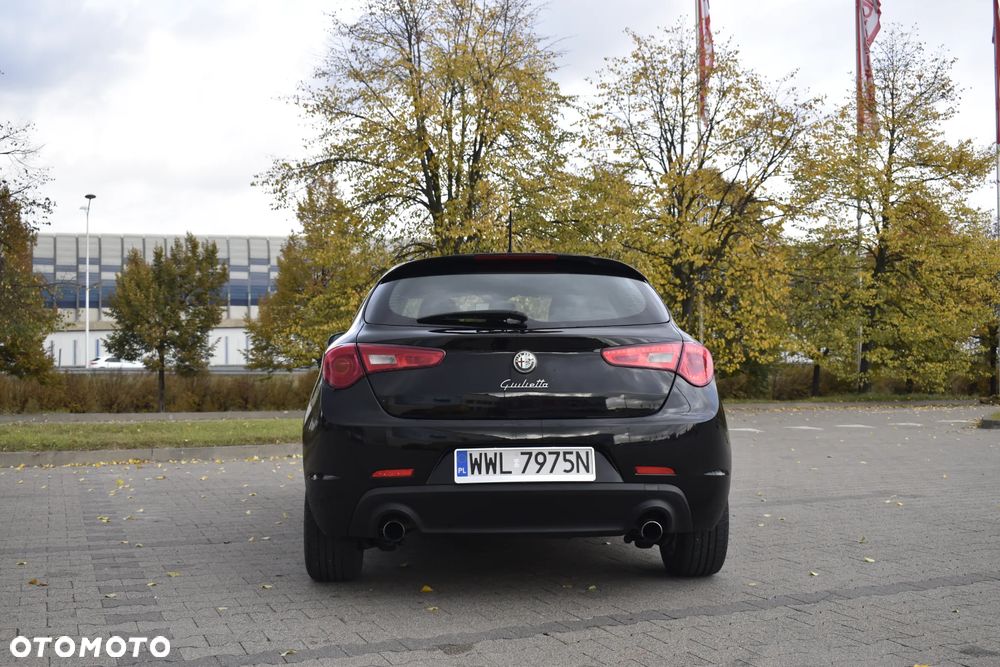 Alfa Romeo Giulietta 2.0 JTDM Distinctive - 14