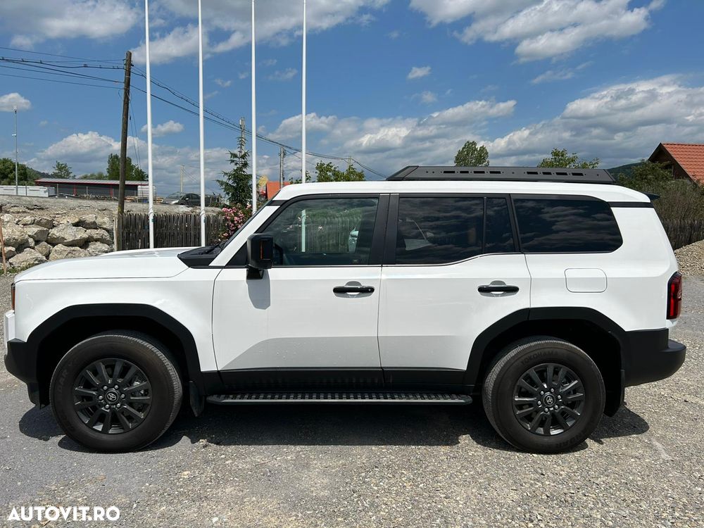 Toyota Land Cruiser 250 2.8 D-4D Automatik Executive - 2