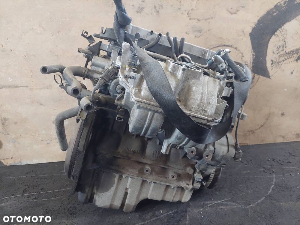 SILNIK BENZYNOWY SŁUPEK OPEL VECTRA C 1.8 16V Z18XE - 1
