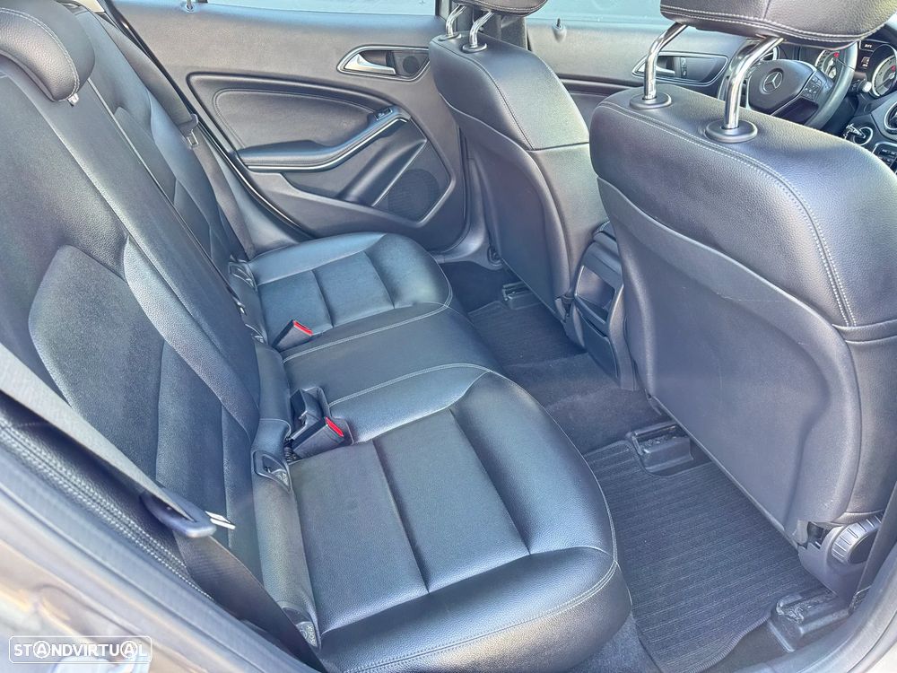 Mercedes-Benz GLA 220 ver-cdi-style-aut- - 21