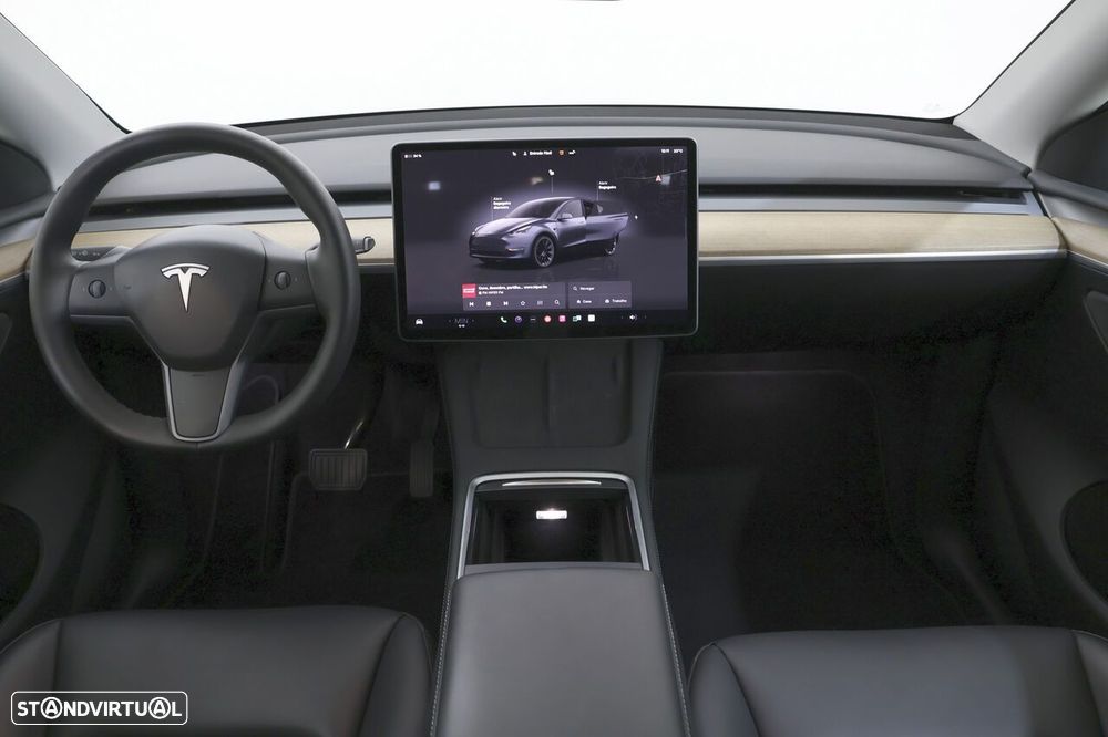 Tesla Model Y Long Range Dual Motor AWD - 6