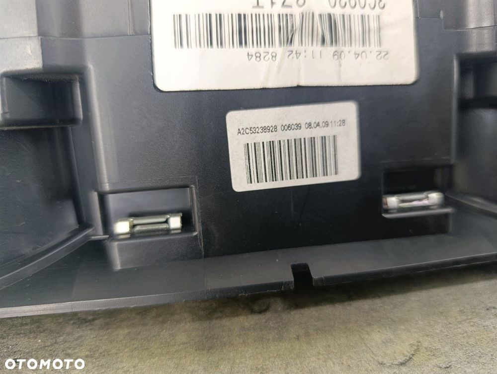 LICZNIK VW PASSAT B6 A2C53329720  3C0920871T 2.0 TDI - 2