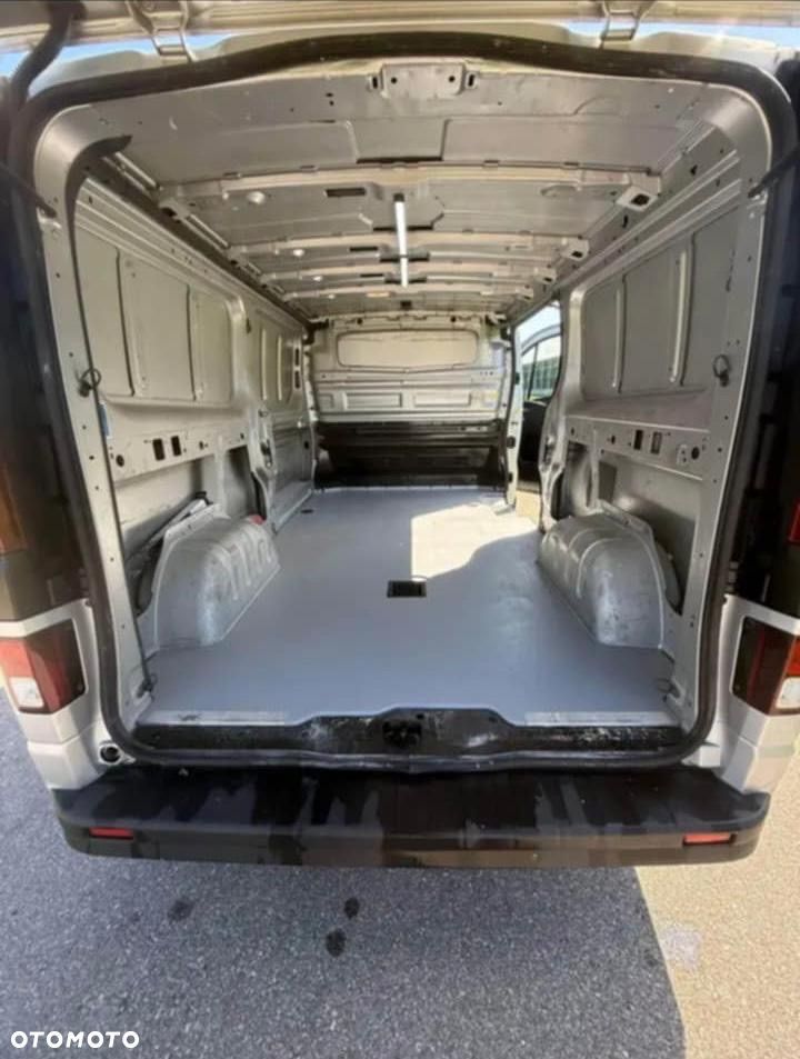 Opel Vivaro - 3