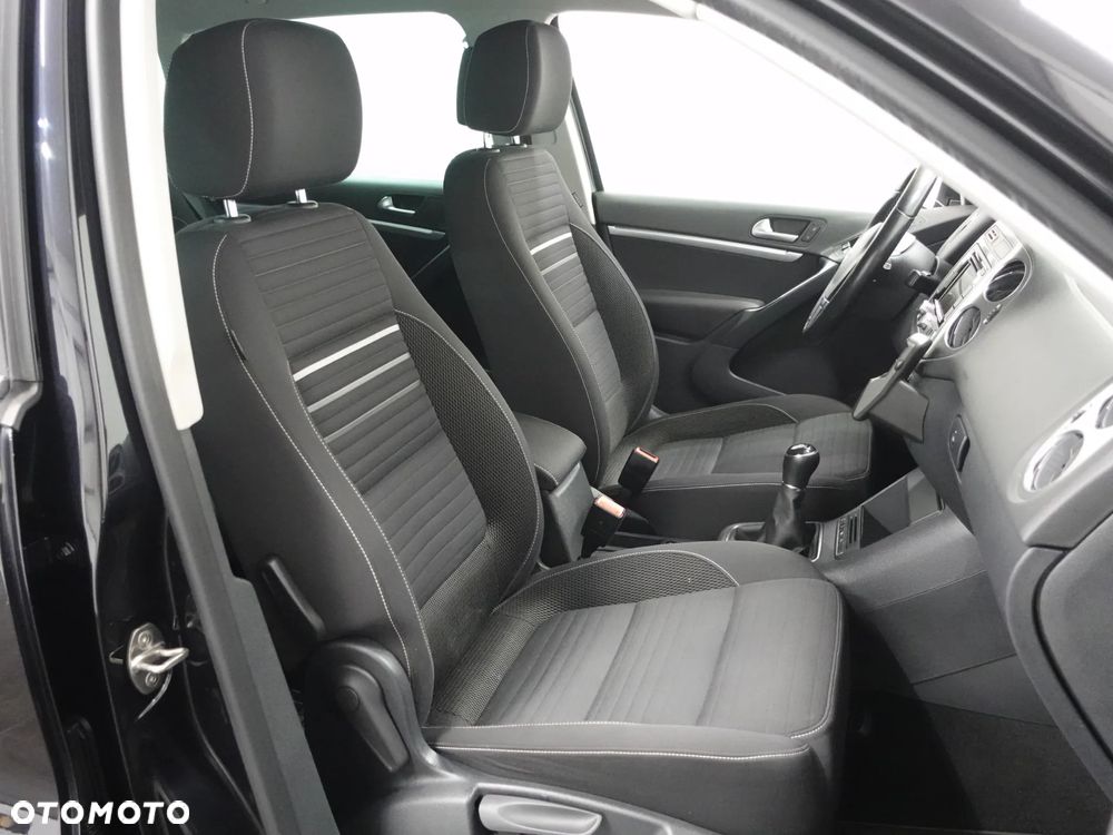 Volkswagen Tiguan 2.0 TDI DPF BlueMotion Technology Cup Sport & Style - 26