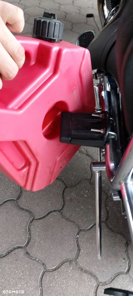 Triumph Speedmaster - 14