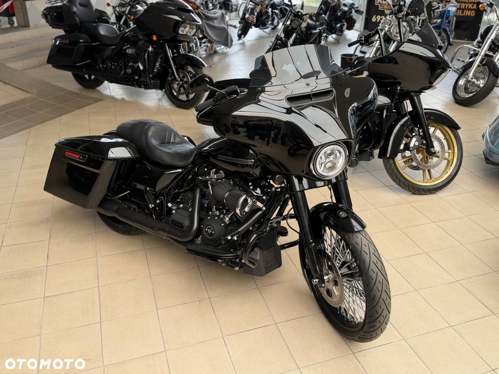 Harley-Davidson Touring Street Glide - 6