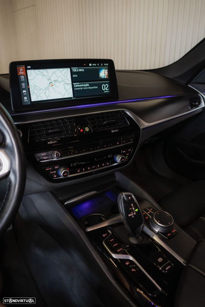BMW 520 e Pack M - 36