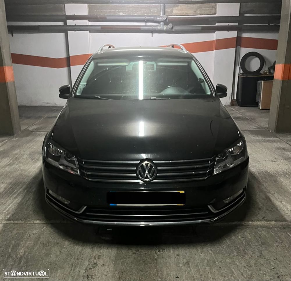 VW Passat 1.6 TDI DPF BlueMotion Comfortline - 9