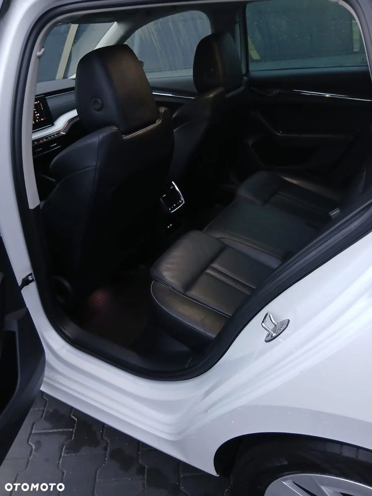 Skoda Octavia 2.0 TDI 4x4 Style DSG - 13