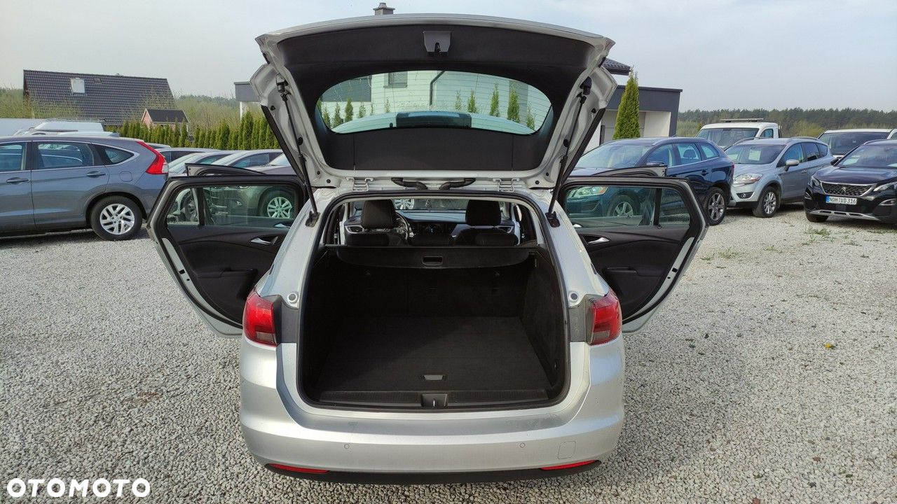 Opel Astra - 12