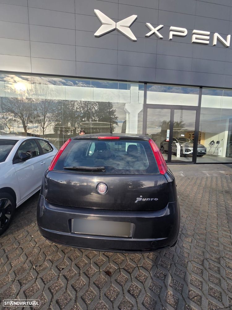 Fiat Grande Punto - 2