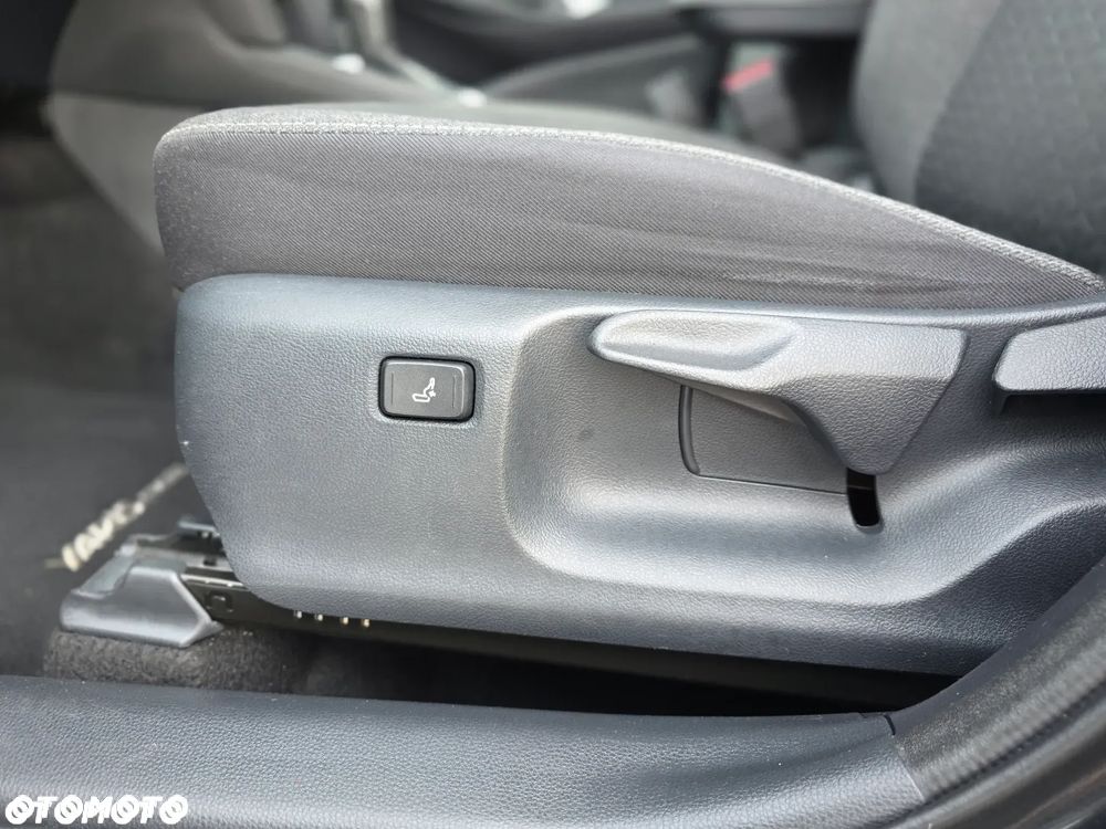 Toyota Yaris Cross Hybrid 1.5 Comfort - 29