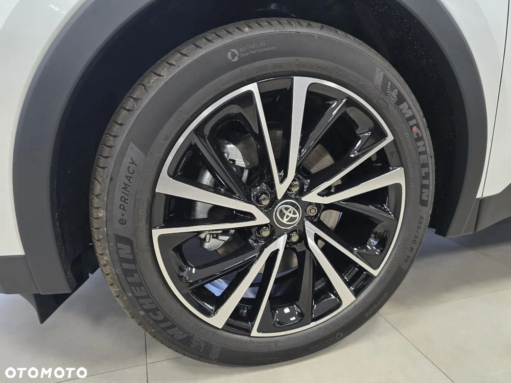 Toyota C-HR - 17