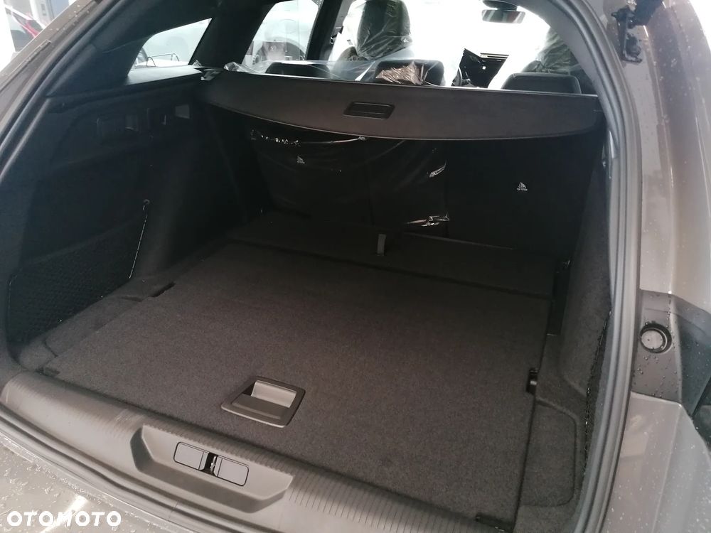 Peugeot 308 1.5 BlueHDi GT S&S EAT8 - 8