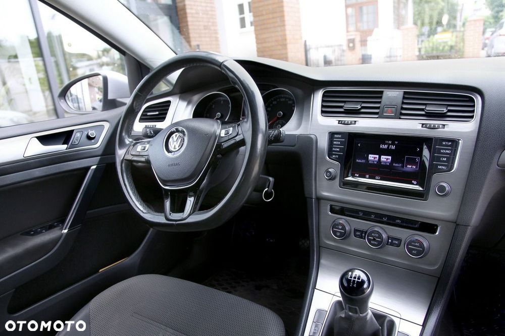 Volkswagen Golf 1.6 TDI BlueMot Trendline - 11