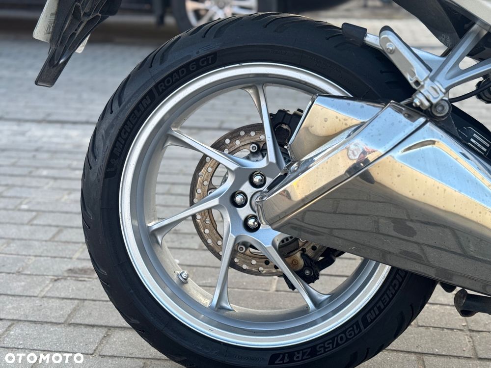 Honda VFR - 20