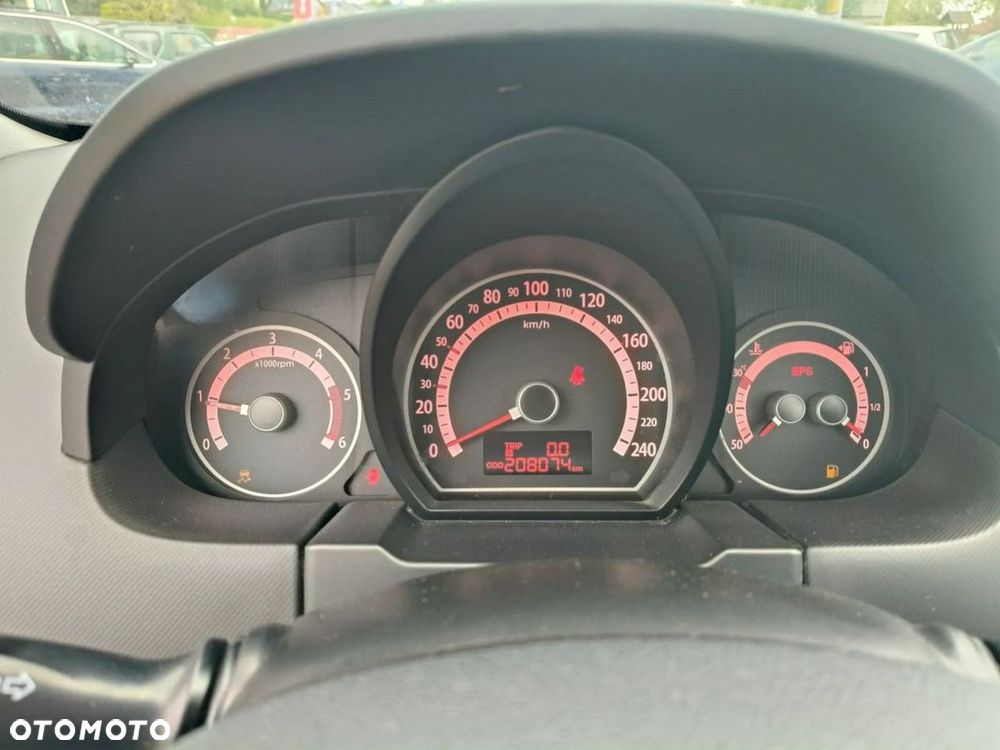 Kia Ceed - 11