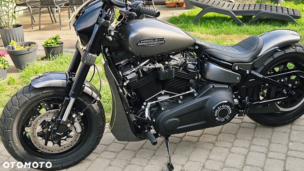 Harley-Davidson Softail Fat Bob - 17