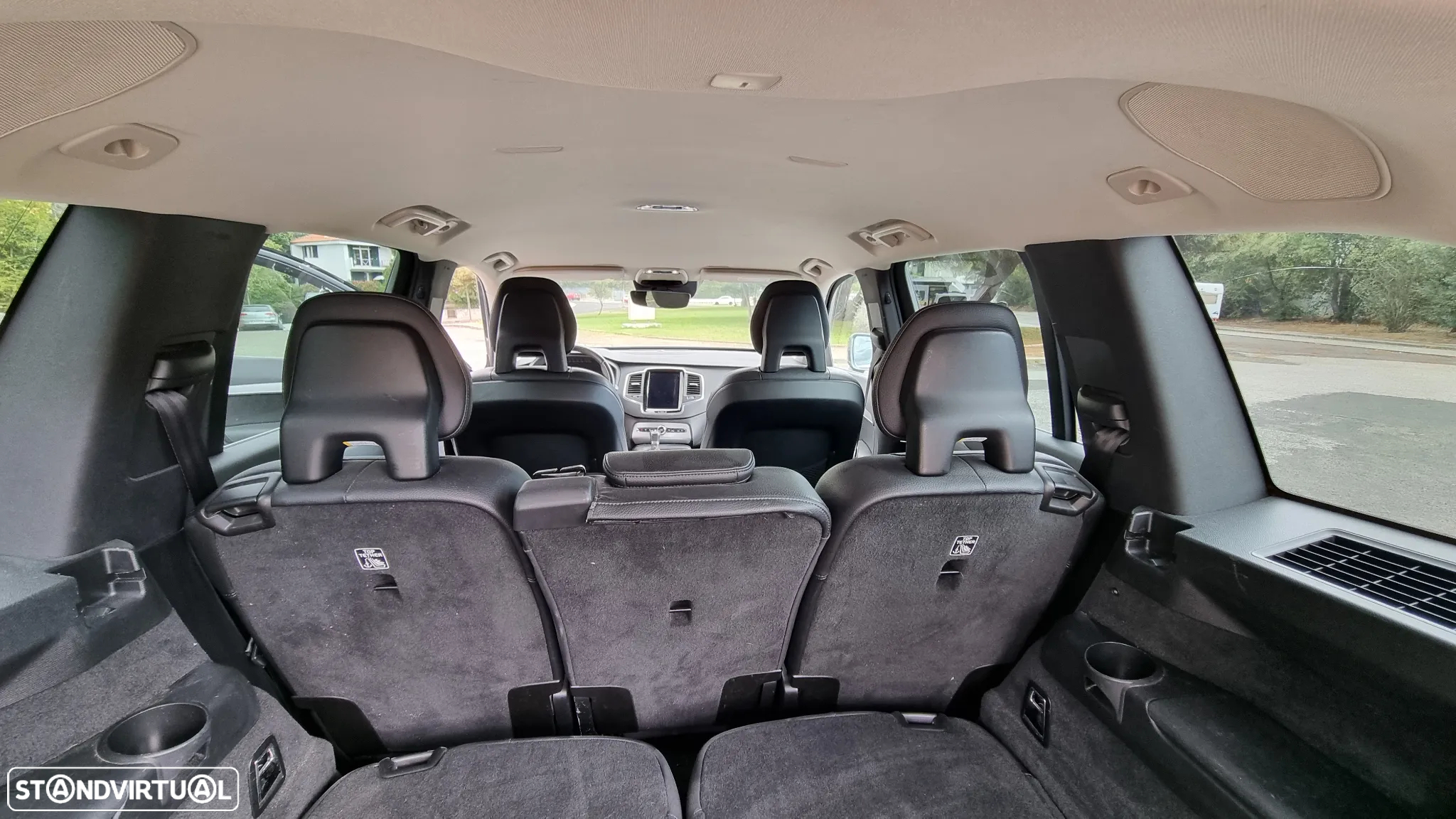 Volvo XC 90 2.0 D4 Momentum - 16